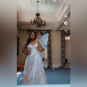 Long flowing prom dress